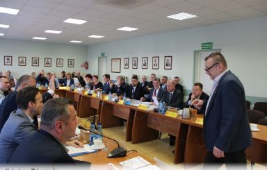 Radni zgodnie poparli uchwały