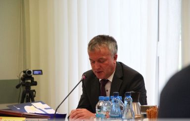 Prezydent z absolutorium