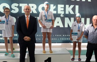 Pływacy walczyli o medale