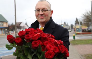 Dzień Kobiet: kwiaty dla ostrołęczanek