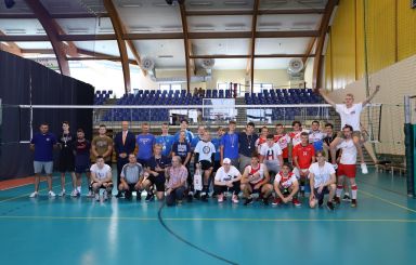 Turniej dzikich drużyn w siatkówce