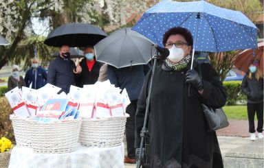 Biało-czerwona na Dzień Flagi