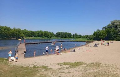 Pogłębianie kąpieliska miejskiego