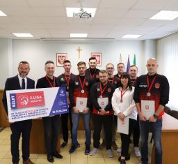Prezydent uhonorował siatkarzy SPS Volley Ostrołęka