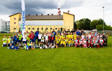 Drugi dzień zmagań w turniejach piłki nożnej dzikich drużyn