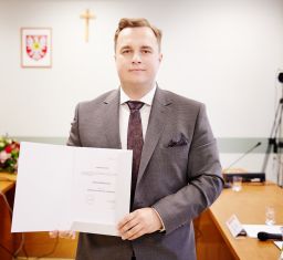 Prezydent Paweł Niewiadomski zaprzysiężony