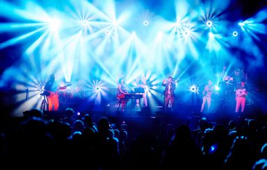 Muzyczne show na plaży miejskiej