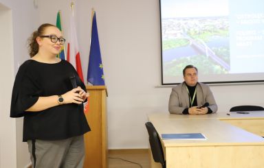 Konsultacje społeczne z organizacjami pozarządowymi