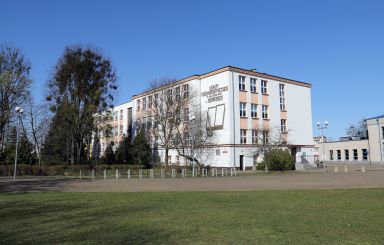 Dofinansowanie obiektów sportowych przy I LO w Ostrołęce!