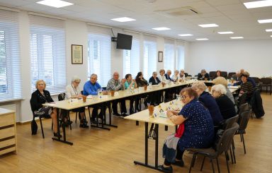 III SESJA OSTROŁĘCKIEJ RADY SENIORÓW