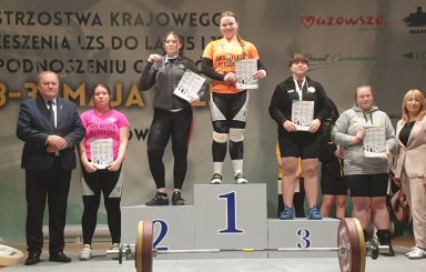 Dorota ze złotem, Amelia z brązem, Julia piąta – siłaczki z Ostrołęki walczą na chwałę Kurpi!