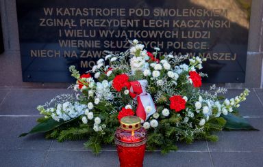 Uroczystości upamiętniające ofiary Katastrofy Smoleńskiej w Ostrołęce