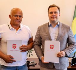 OCZKO przejdzie metamorfozę! Podpisaliśmy umowę na remont i wyposażenie klubu